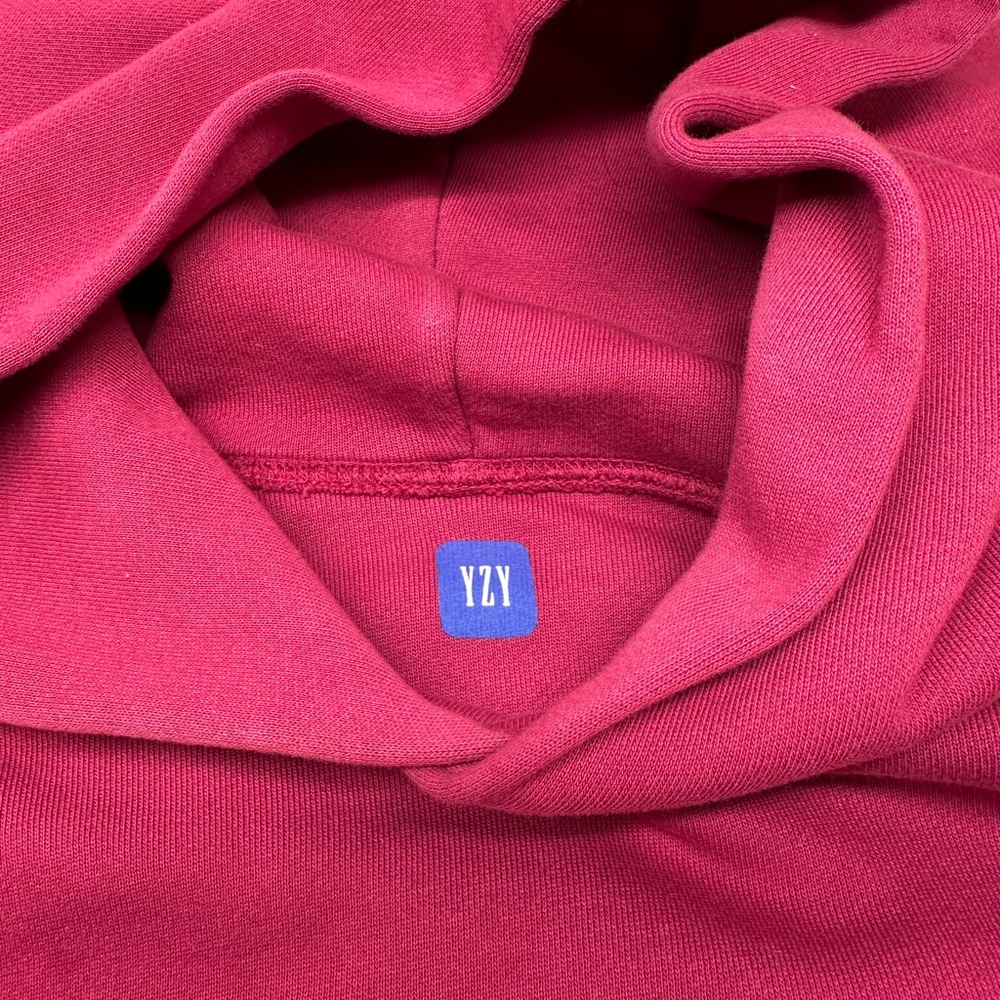 Yzy Red Sweatshirt with Hood and Soft Plush Fabric